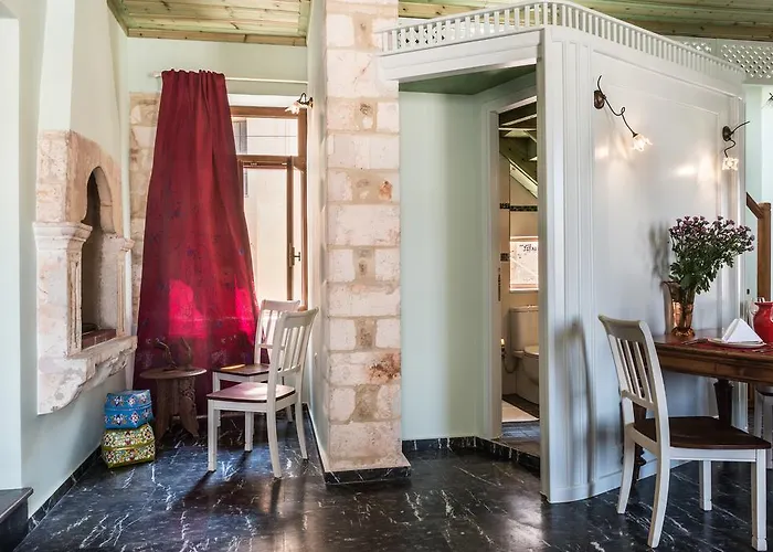 Plaza * Chania (Crete)